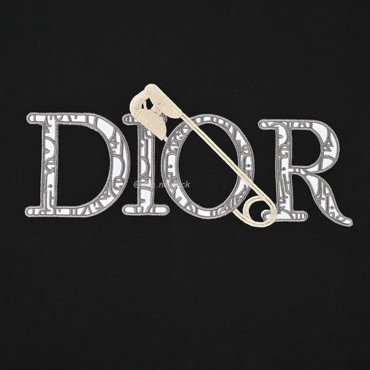 Dior Classic Letter Pin Embroidered Round Neck Short Sleeved T Shirt (7) - newkick.vip